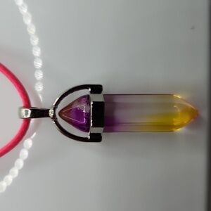 Healing Crystal Point Necklace Yellow and Fuchsia Aura Quartz‎